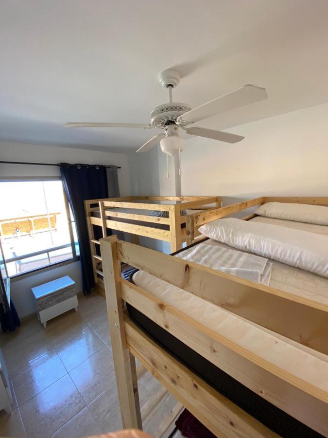 Claro Hostel Corralejo Exterior photo